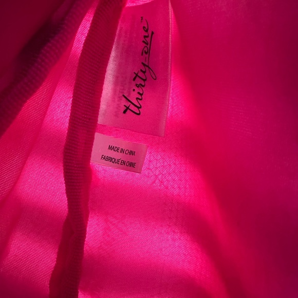 ThirtyOne crossbody backpack - Picture 3 of 5